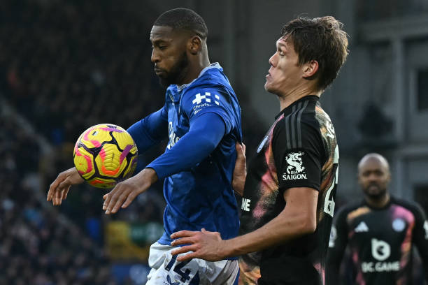 主动出击 主动出击