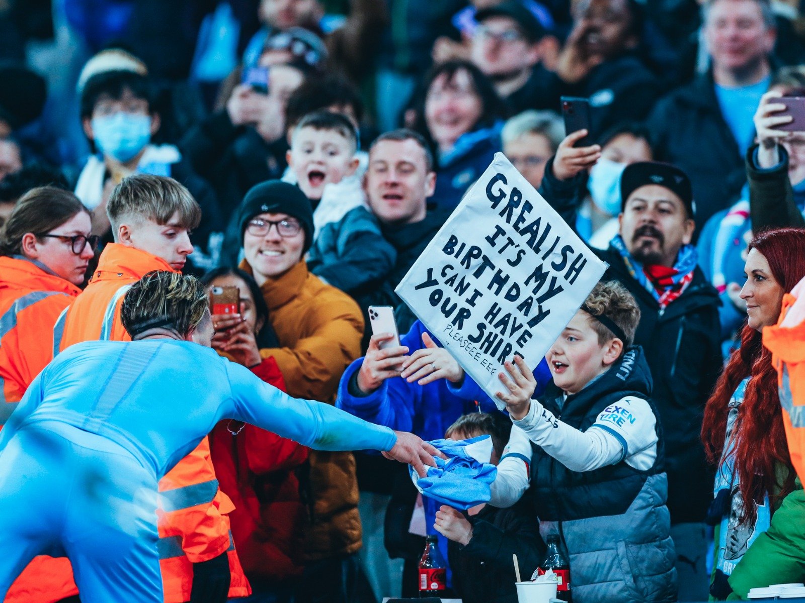 他在多场比 他在多场比